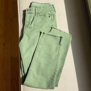 Perfect Straight Frayed Cropped Jeans Size 2